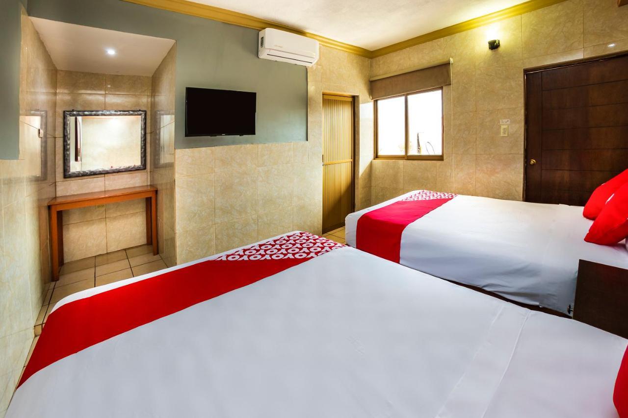 OYO Hotel Romo Los Mochis Exterior foto